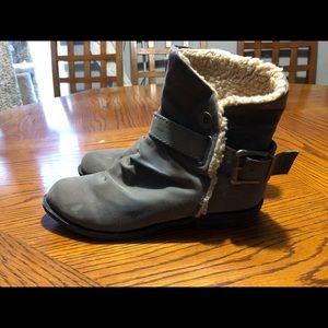 Short grey Blowfish boots